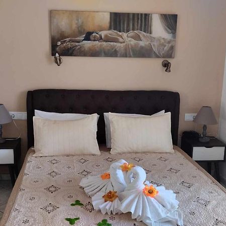 Golden Sun Apartments Rodakino Exterior foto