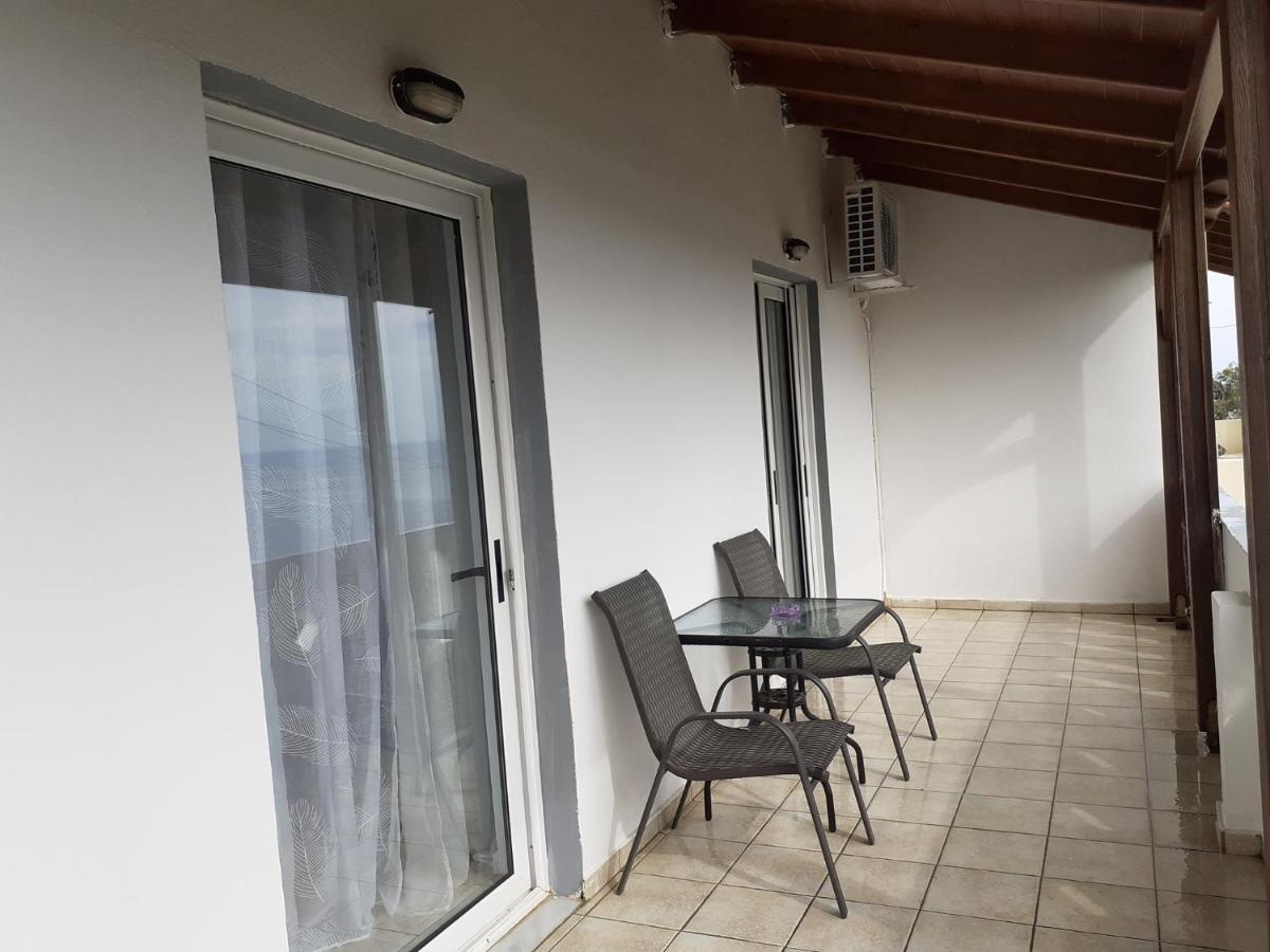 Golden Sun Apartments Rodakino Exterior foto
