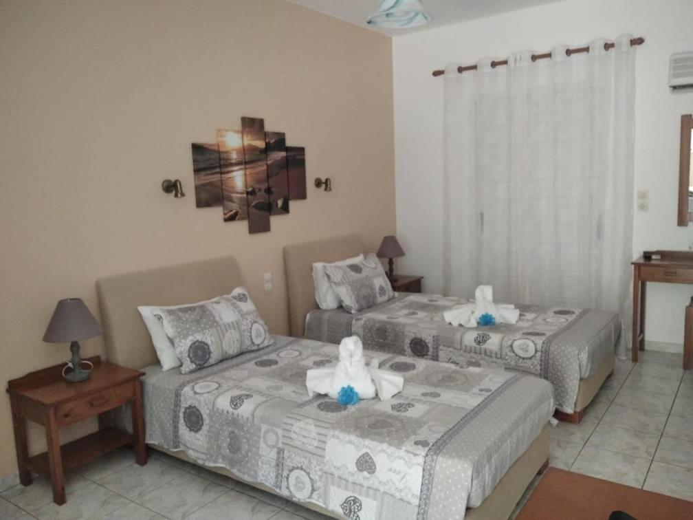 Golden Sun Apartments Rodakino Exterior foto